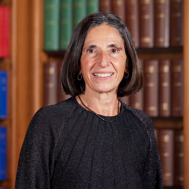 https://uk-supremecourt.co.uk/uploads/lady_simler_8b532384ae.jpg